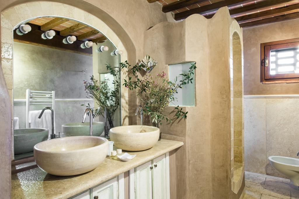 Relais La Leopoldina Hotel Bettolle Bagian luar foto