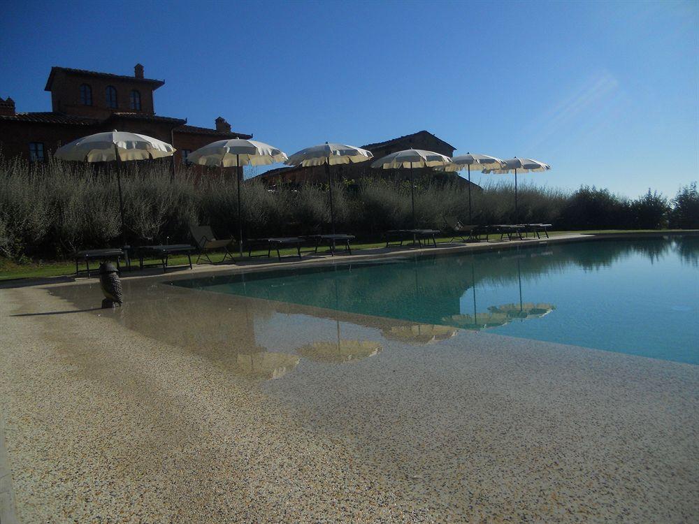 Relais La Leopoldina Hotel Bettolle Bagian luar foto