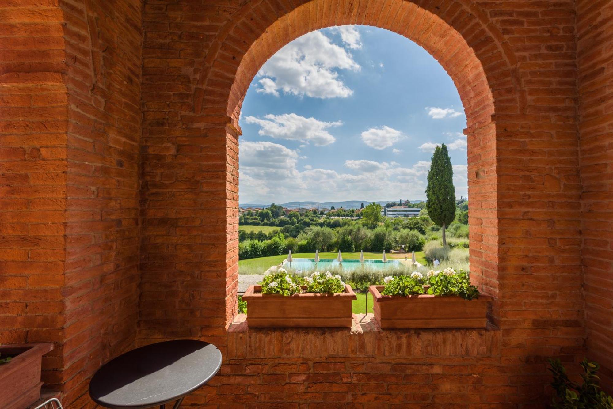 Relais La Leopoldina Hotel Bettolle Bagian luar foto