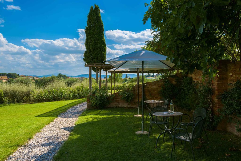 Relais La Leopoldina Hotel Bettolle Bagian luar foto