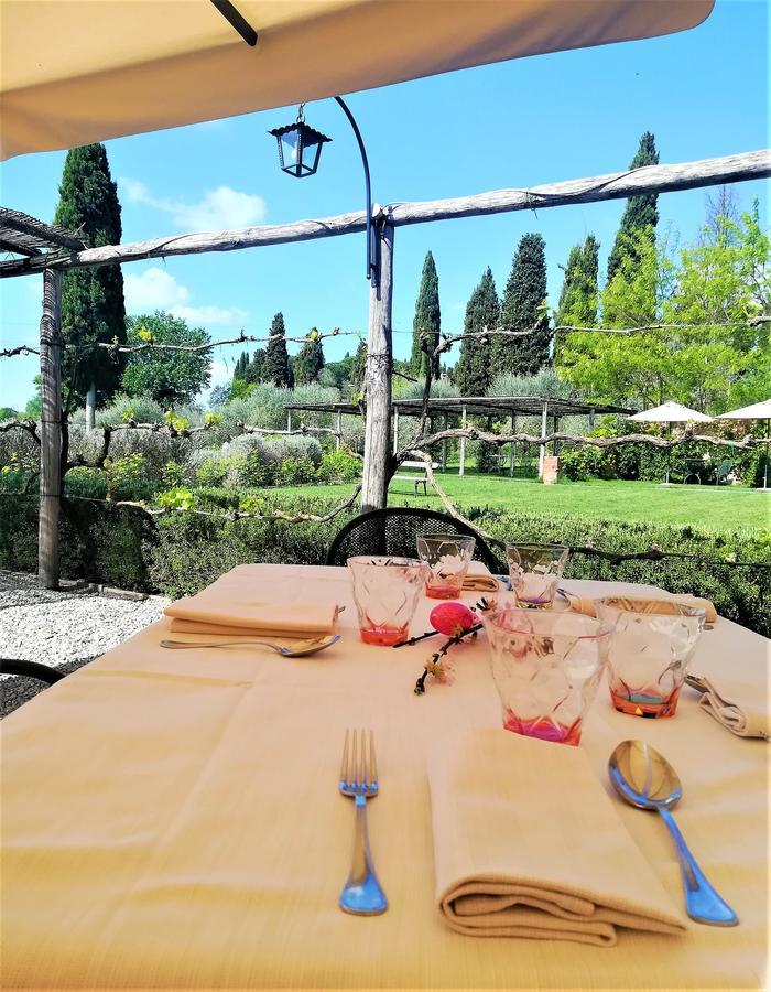 Relais La Leopoldina Hotel Bettolle Bagian luar foto