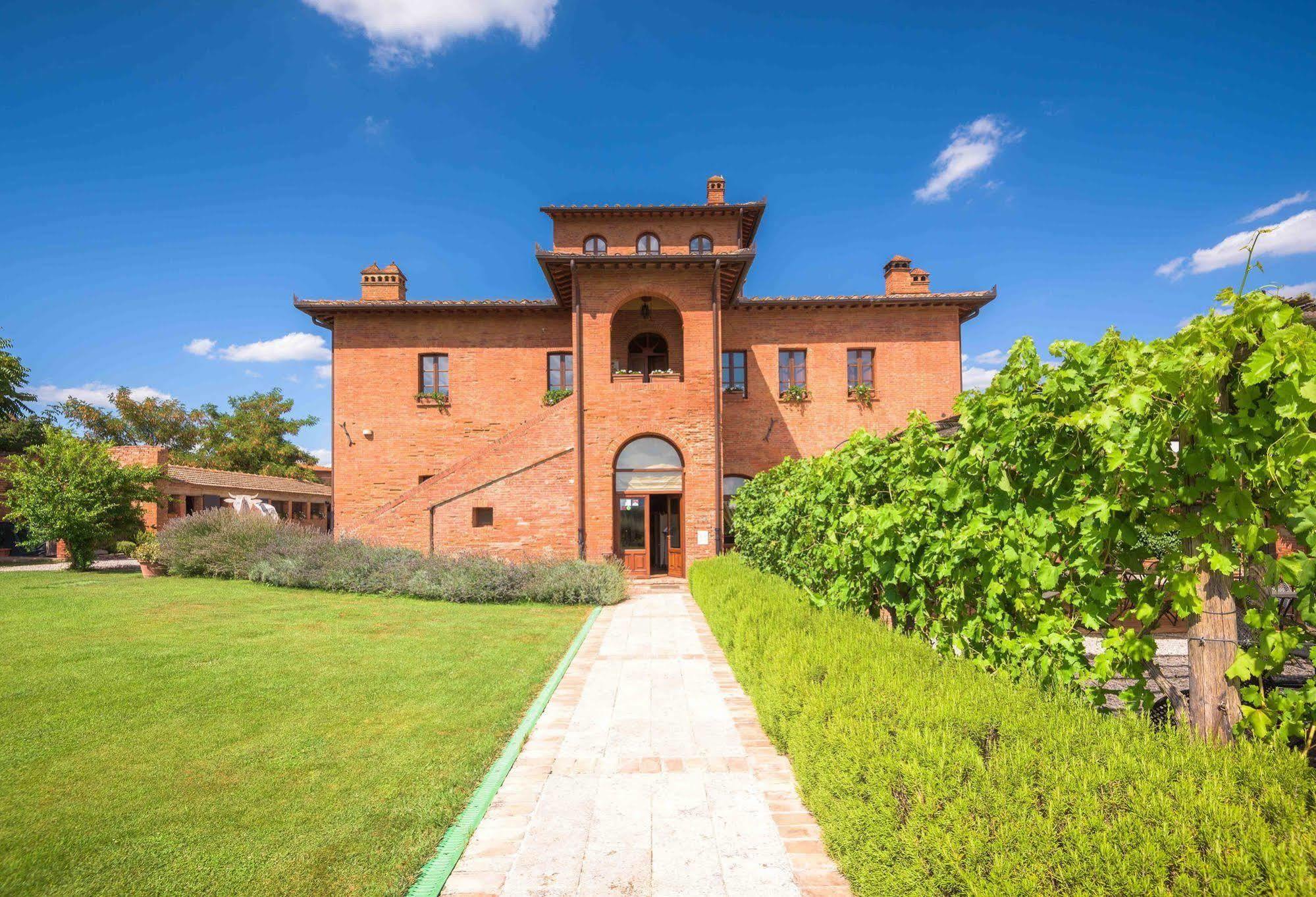 Relais La Leopoldina Hotel Bettolle Bagian luar foto